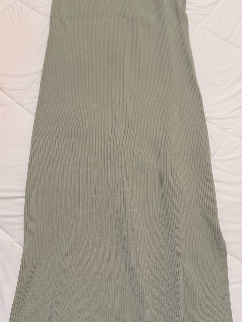 Women’s Ribbed Midi Skirt in Sage Green